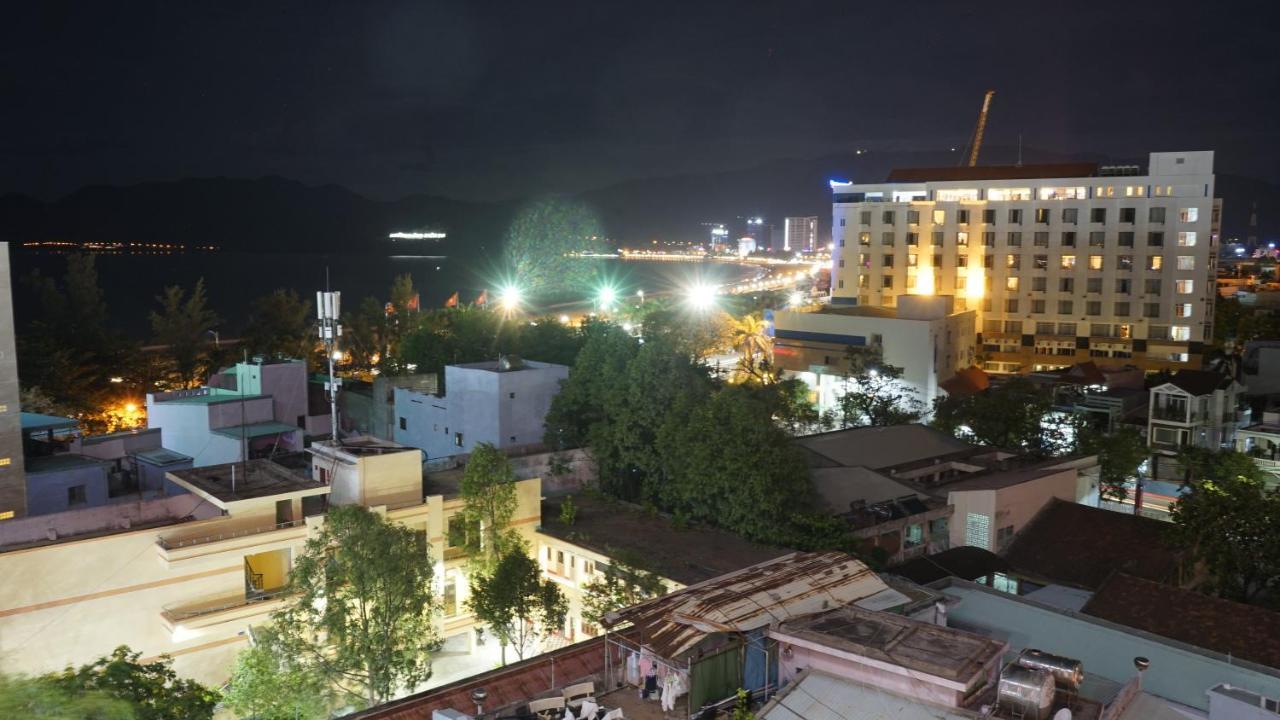 Khach San Sao Viet 호텔 퀴논 외부 사진